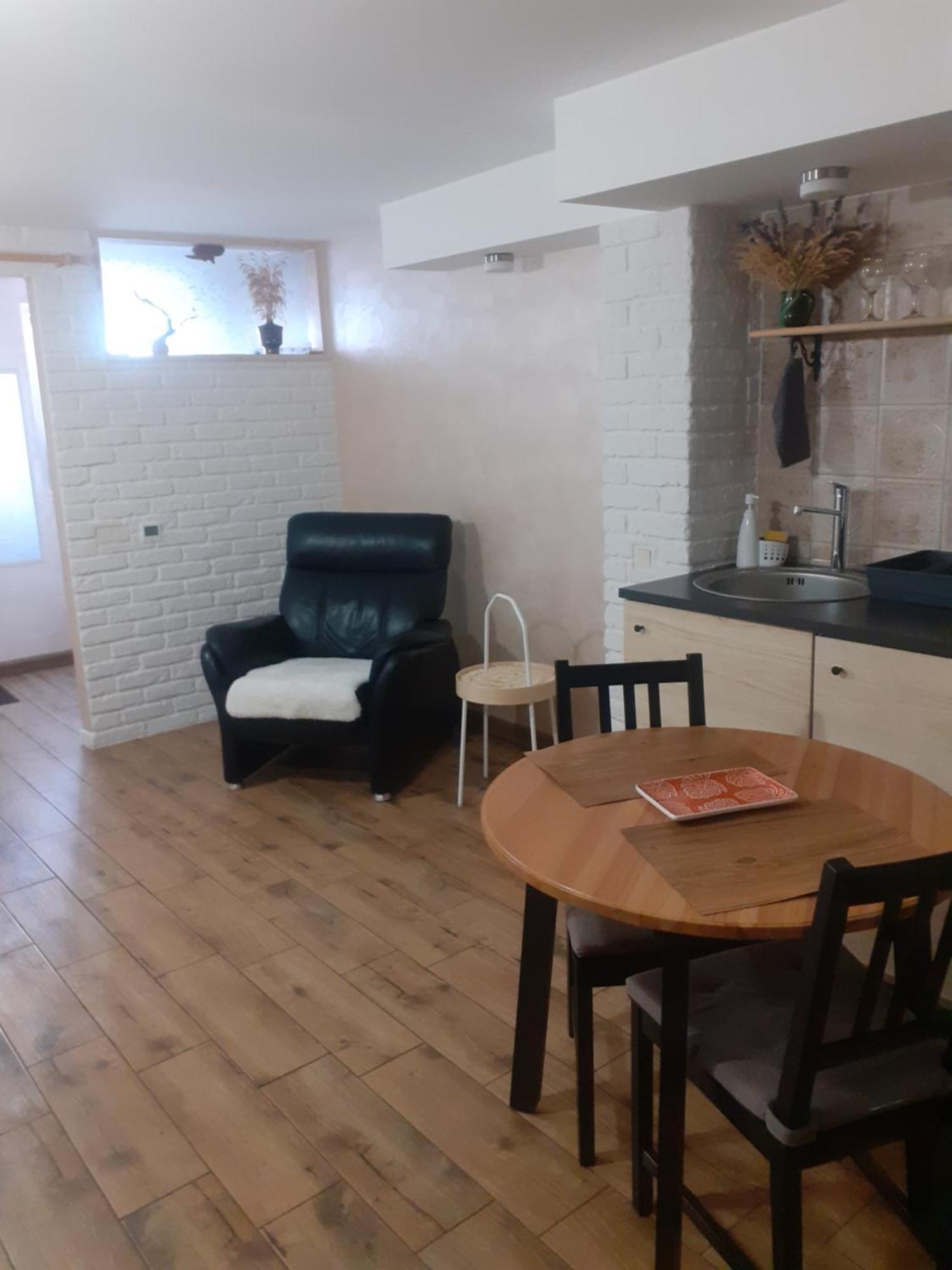 Old Town Apartment With A Separate Entrance 考纳斯 外观 照片